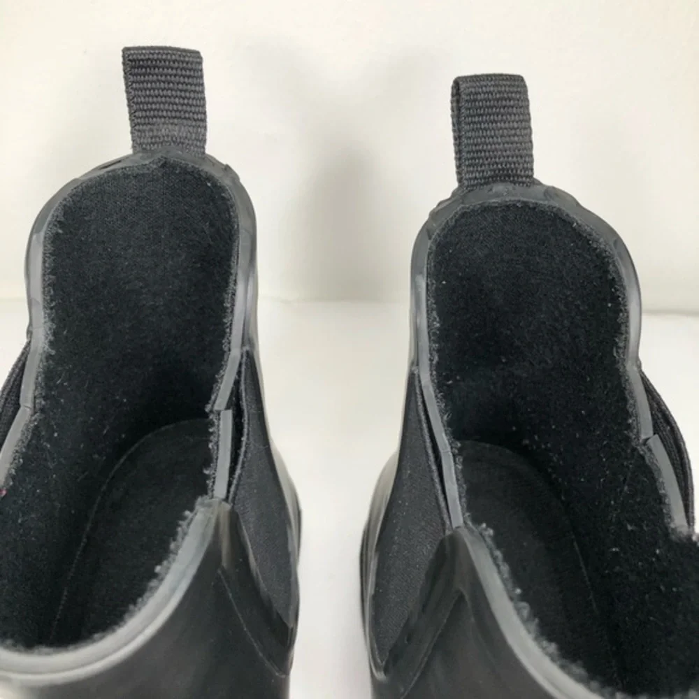 Madewell The Chelsea Rain Boots Matte Black Rubber Ankle Womens Size 6 E2292